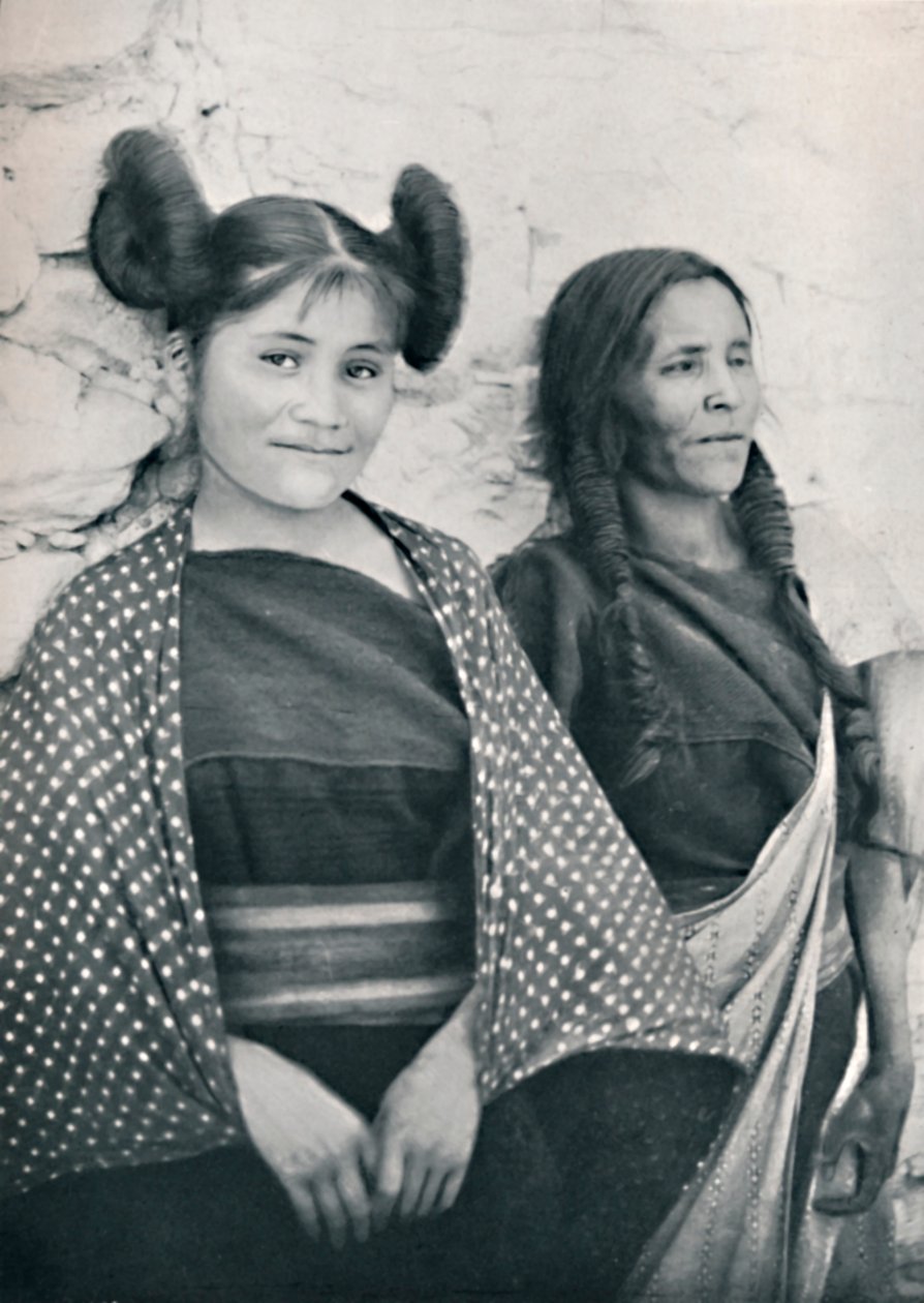 Arizona Hopi kızı ve annesi, 1912 by James and Pierce