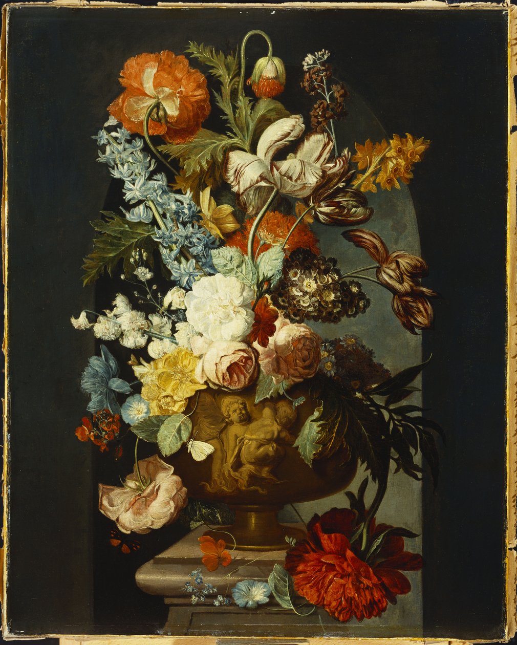 Laleler, Güller, Sümbül, Auricula ve diğer Çiçekler, Nişteki Taş Kaide Üzerinde Oyulmuş Bir Vazoda. by Jan van Huysum