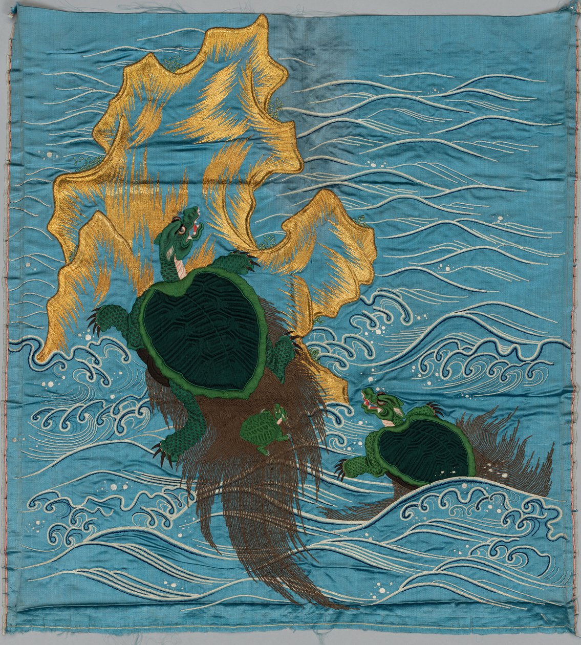 İşlemeli Fukuşa by Japan, late 19th early 20th century
