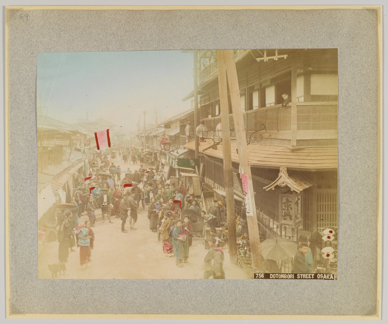 Dotonbori Caddesi, Osaka, Japonya (el boyaması s/b fotoğraf) by Japanese Photographer