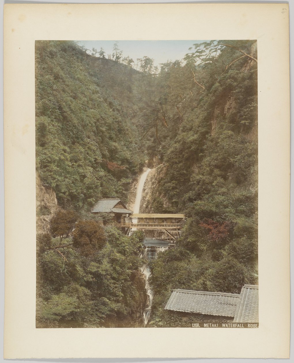 Meraki Şelalesi, Kobe, Japonya (el boyaması s/b fotoğraf) by Japanese Photographer