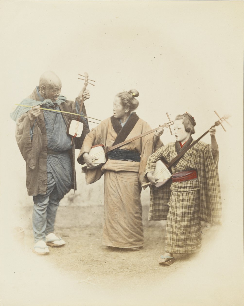 Müzisyenler (el boyaması s/b fotoğraf) by Japanese Photographer