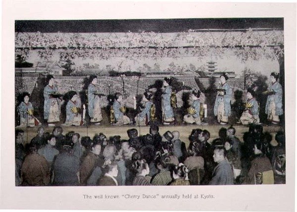 Her yıl Kyoto