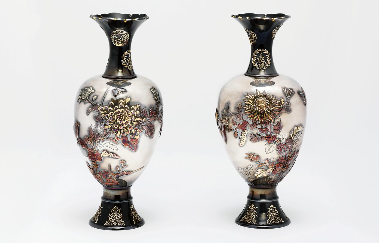 Bir Çift Ozeki Stüdyo Vazosu, Meiji dönemi, 19. yüzyıl sonu (altın ve bakır ile seramik) by Japanese School