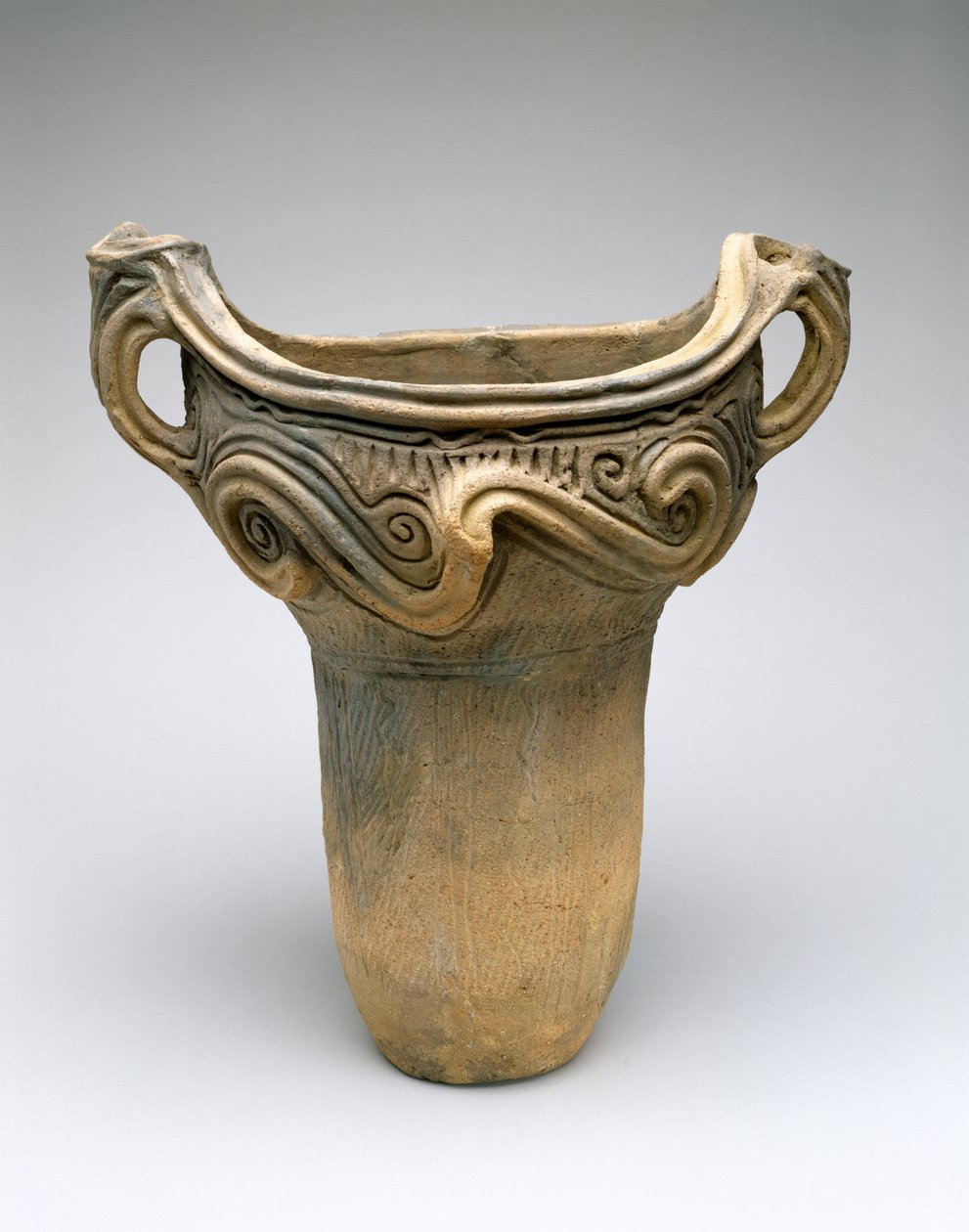 Whorl Tasarımlı Çömlek, MÖ c.7500-300 (düşük pişmiş seramik kil) by Japanese School