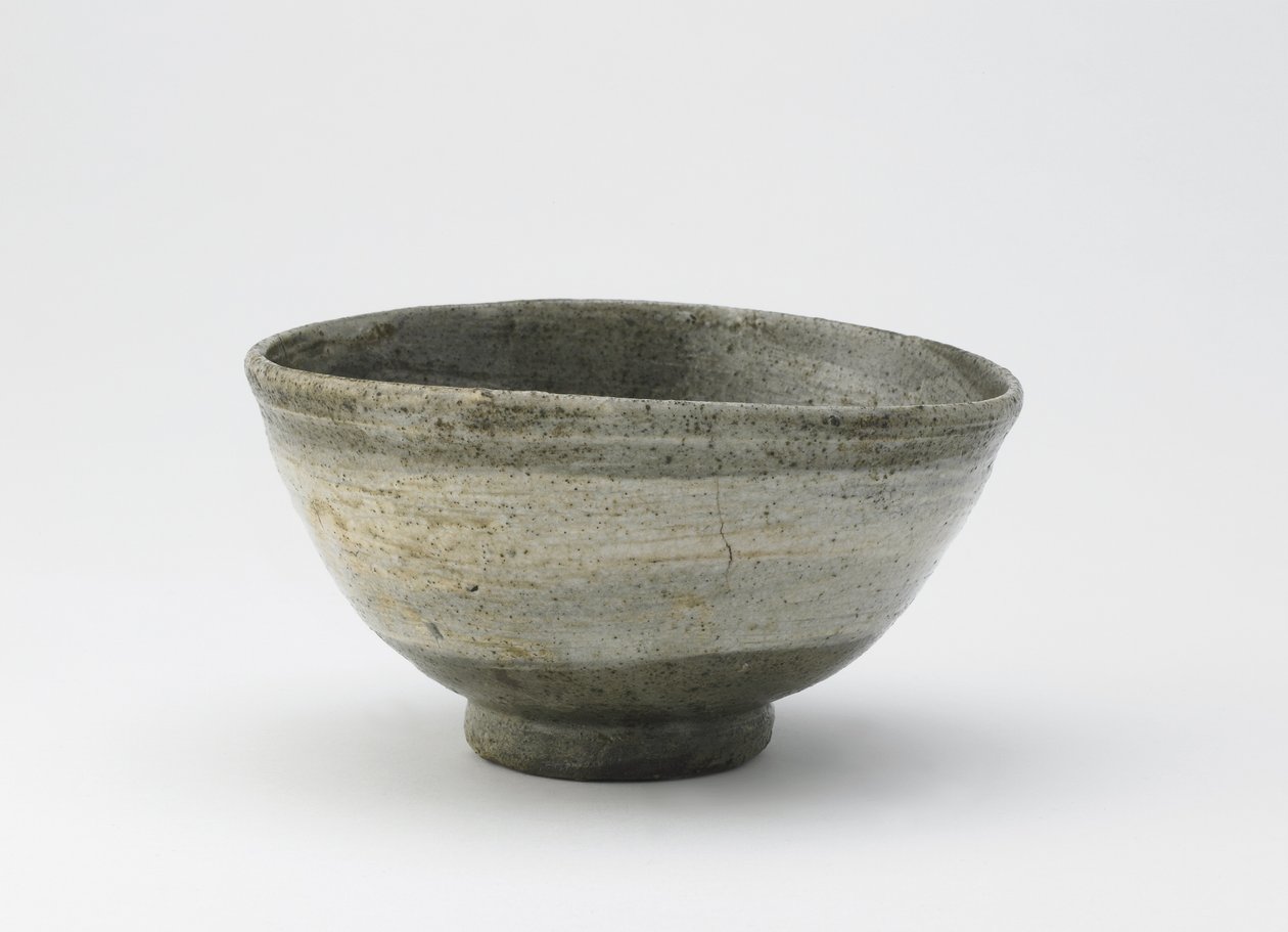 Çay kasesi, hakeme tipi, Edo dönemi, 18.- 19. yüzyıl (berrak sır altı fırçalı beyaz astarlı seramik) by Japanese School