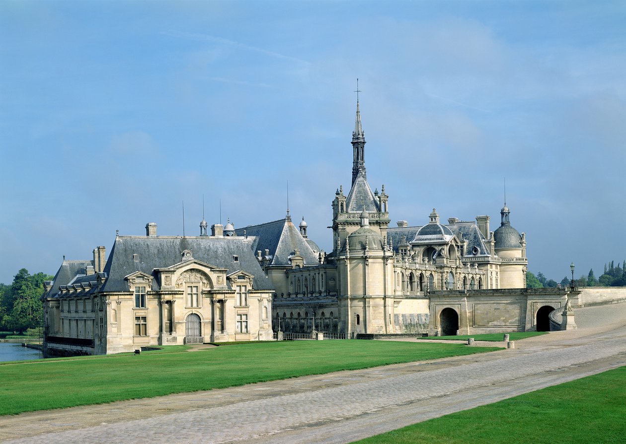 Chatelet veya Capitainerie olarak da adlandırılan Petit Chateau, şapel kulesi ve Grand Chateau, c.1560 by Jean Bullant