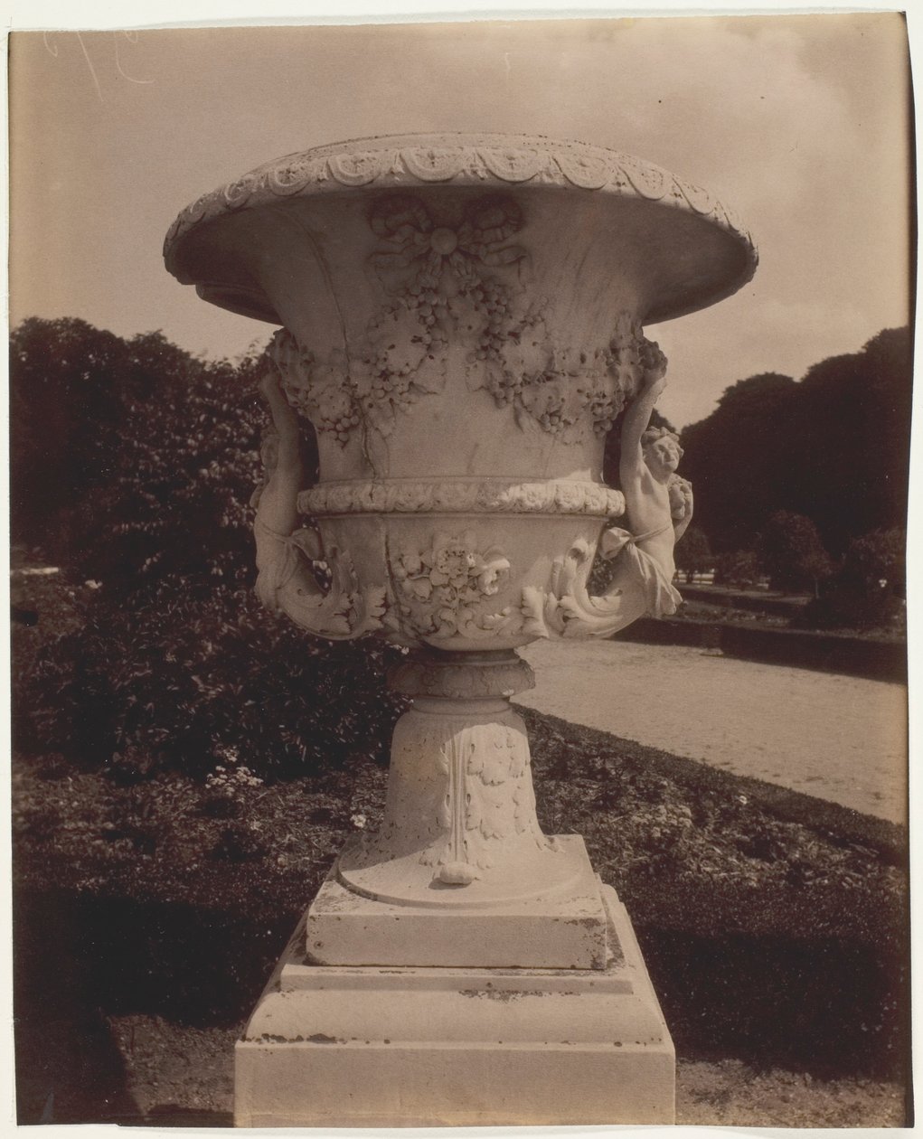  by Jean Eugène Auguste Atget