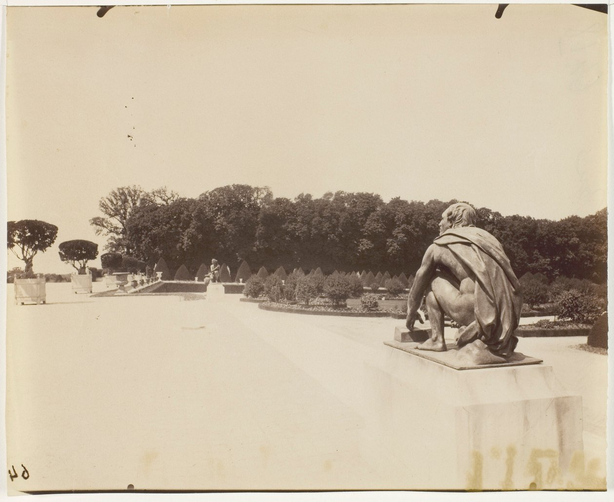  by Jean Eugène Auguste Atget