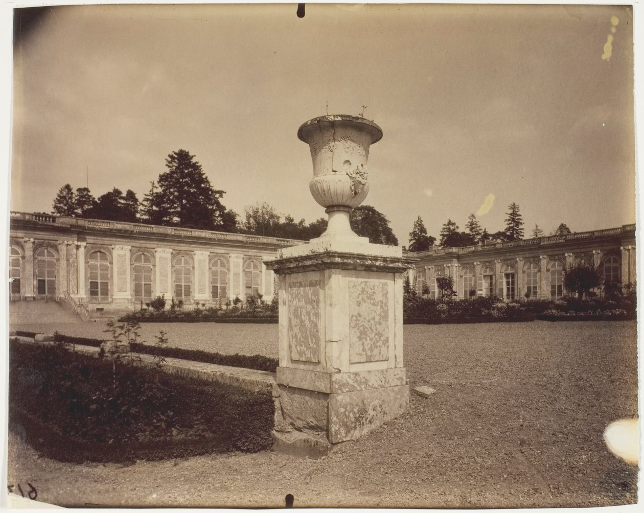  by Jean Eugène Auguste Atget