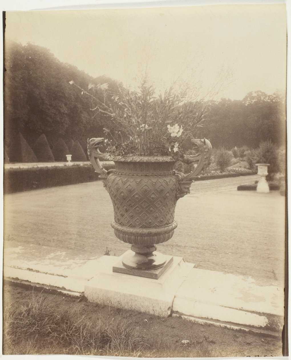  by Jean Eugène Auguste Atget