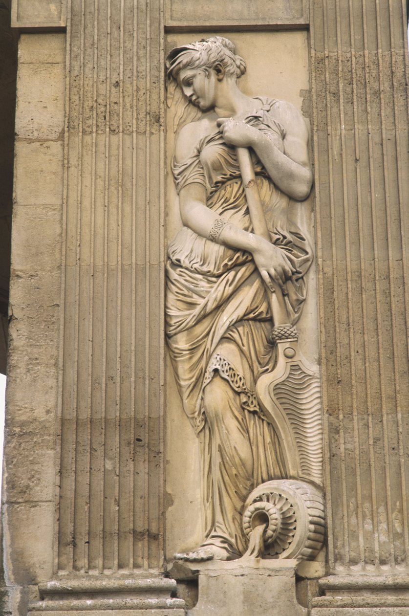 Fransa, Paris, Les Halles, Masumlar Çeşmesi, taş oymacılığı, kadın heykeli. by Jean and Lescot Pierre Goujon