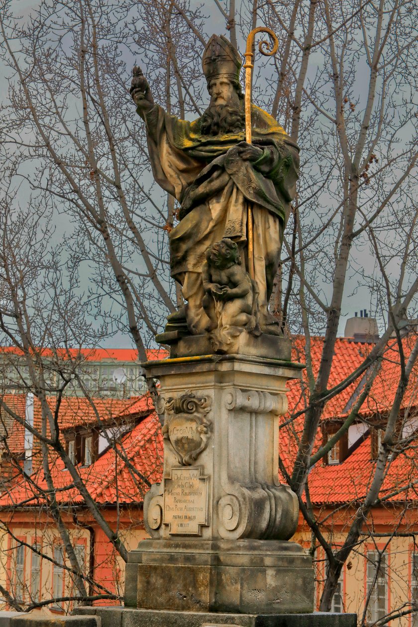 Charles Köprüsü'ndeki Saint Augustine of Hippo Heykeli by Jeronym (1632 1709) Kohl