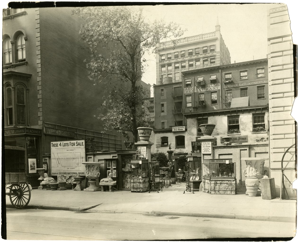 Broadway ve Fifth Avenue arasında 28th St, 1905-18 dolayları (jelatin gümüşü fotoğraf) by Jessie Tarbox Beals