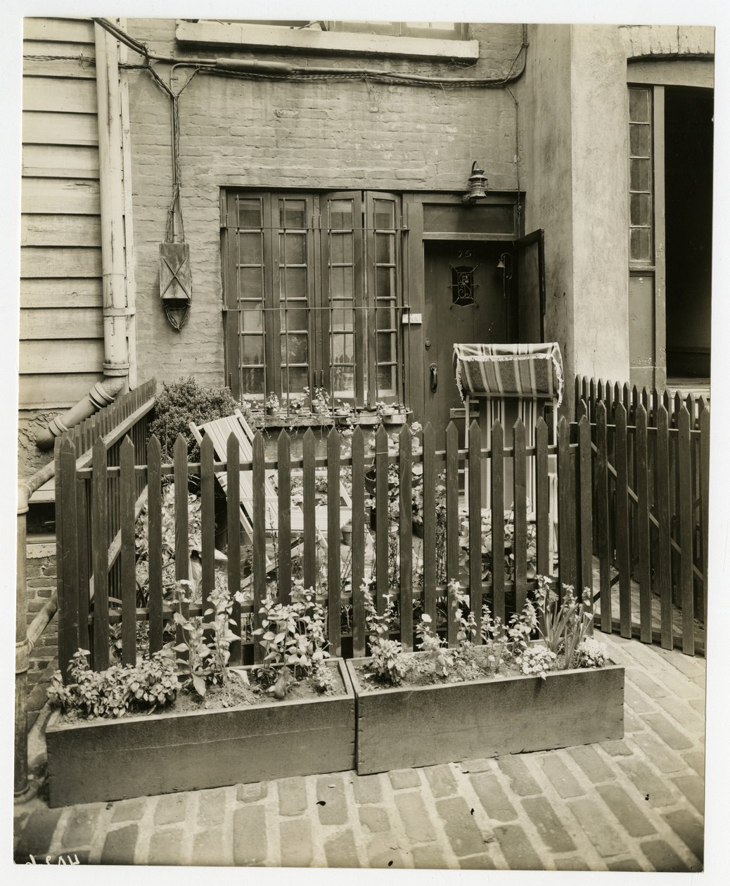 75 Bedford St "en dar ev", Greenwich Village, New York, ABD by Jessie Tarbox Beals