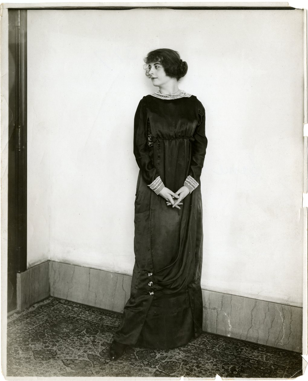 Elbise, dökümlü, Gimbels, c.1905-18 (jelatin gümüşü fotoğraf) by Jessie Tarbox Beals