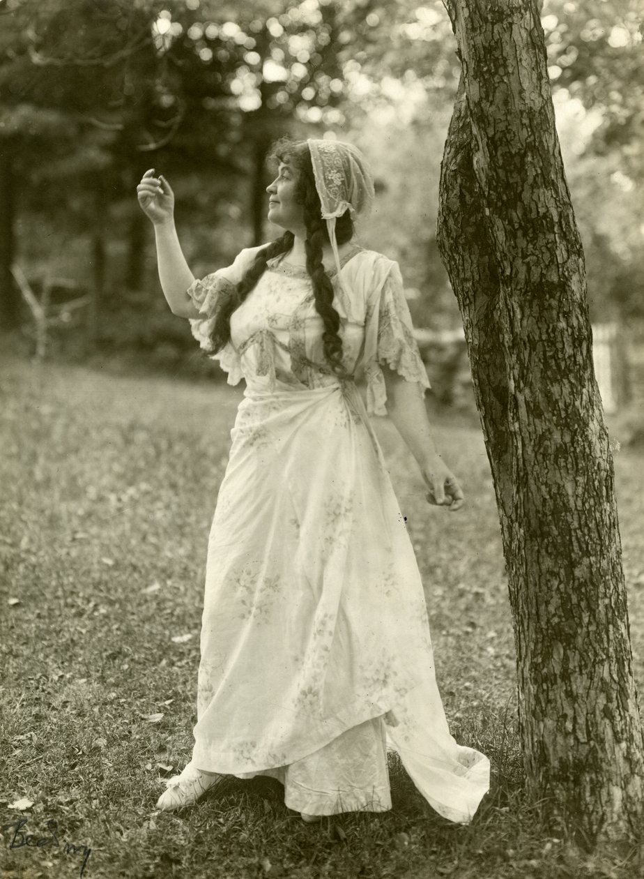 Grace Duffy Boylan yazar, c.1905-17 by Jessie Tarbox Beals