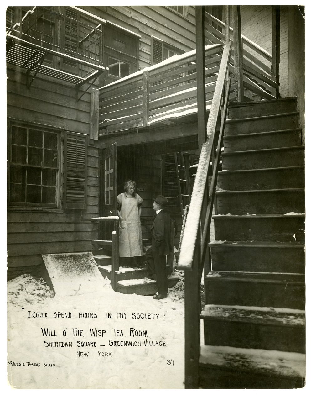 "Senin toplumunda saatler geçirebilirim" Will o the Wisp Tea Room, Sheridan Square - Greenwich Village, New York, ABD, c.1905-18 (jelatin gümüşü fotoğraf) by Jessie Tarbox Beals