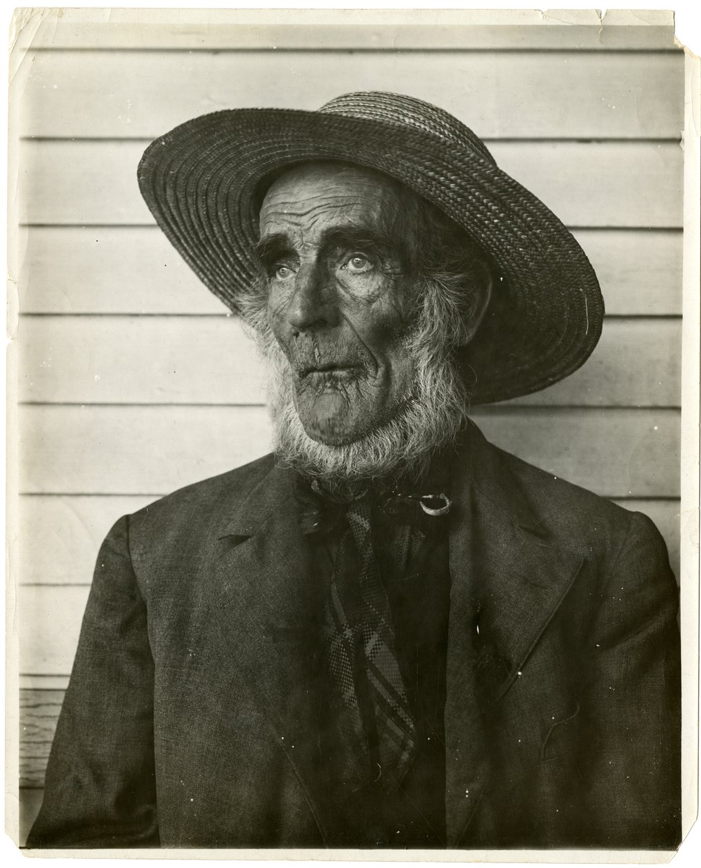 Hasır şapkalı yaşlı adam, c.1905-40 (jelatin gümüşü fotoğraf) by Jessie Tarbox Beals