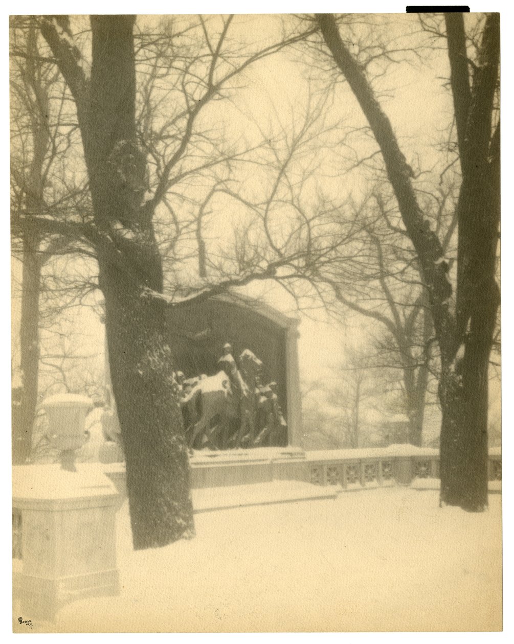 Shaw Memorial, Boston, ABD, c.1902-10 (jelatin gümüşü fotoğraf) by Jessie Tarbox Beals