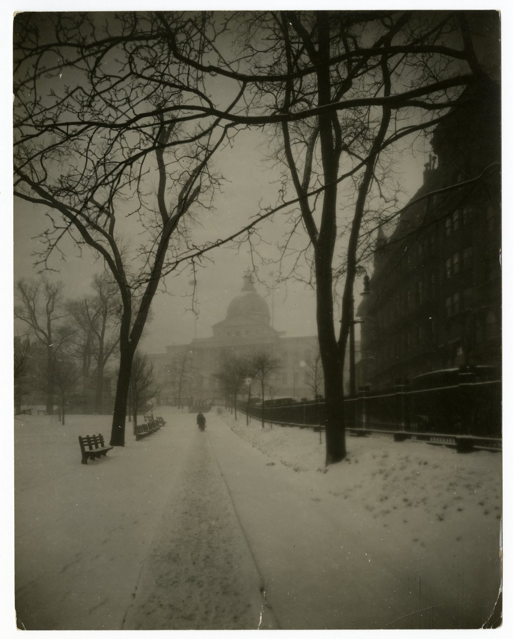 State House, Storm, Boston, ABD, c.1902-10 (jelatin gümüşü fotoğraf) by Jessie Tarbox Beals