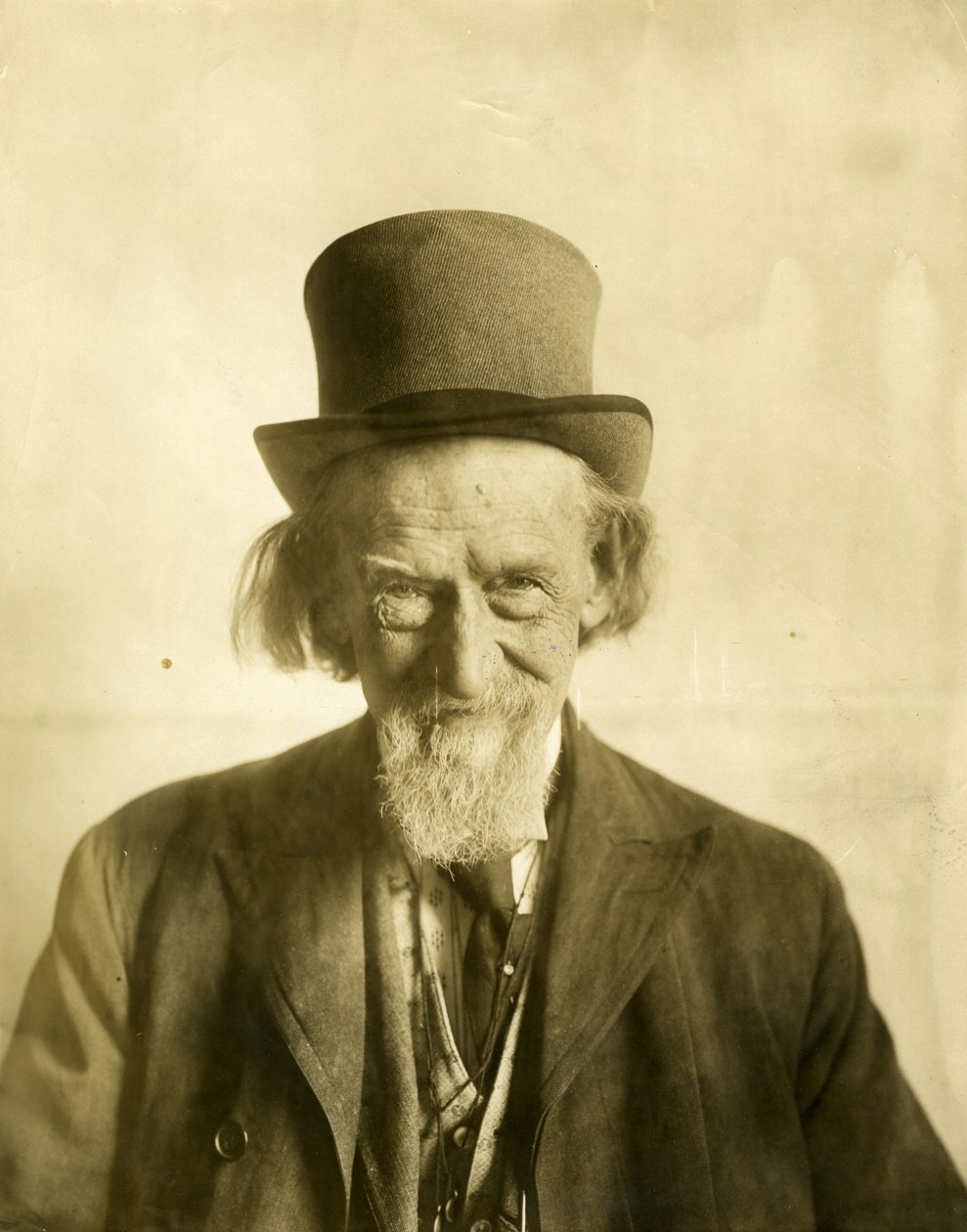 Sylvanus Koni Amca, model, c.1905-09 by Jessie Tarbox Beals