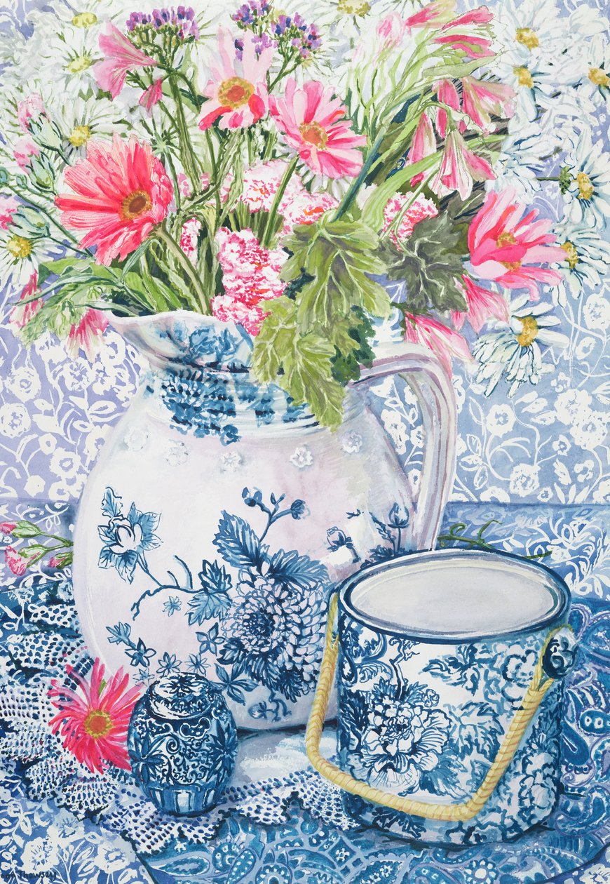 Mavi Saksılı Coalport Sürahisinde Gerberalar by Joan Thewsey