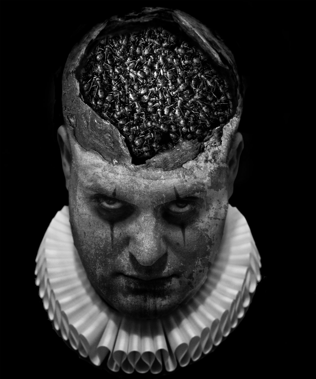 Palyaço ölümü (dizi), 2016 (fotoğraf manipülasyonu) by Johan Lilja