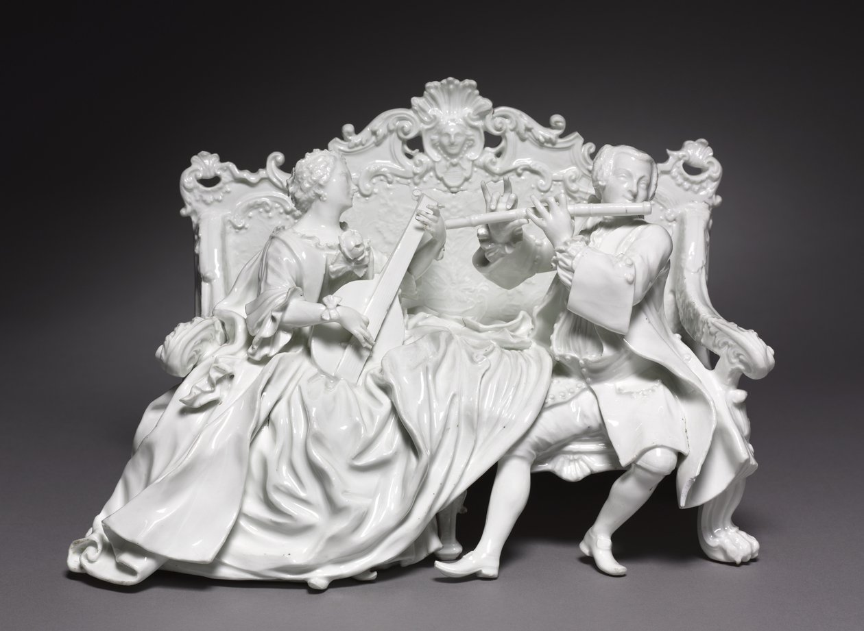 Kabarık Etek Grubu: Müzisyenler, üretici Meissen Porselen Fabrikası, Almanya, c.1737 by Johann Joachim Kändler