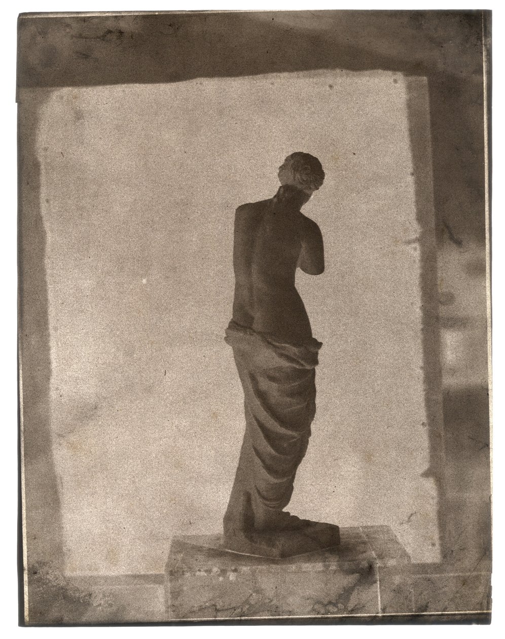 İsimsiz [Milo Venüsü heykelciği ile natürmort], 1852-53. by John Beasley Greene