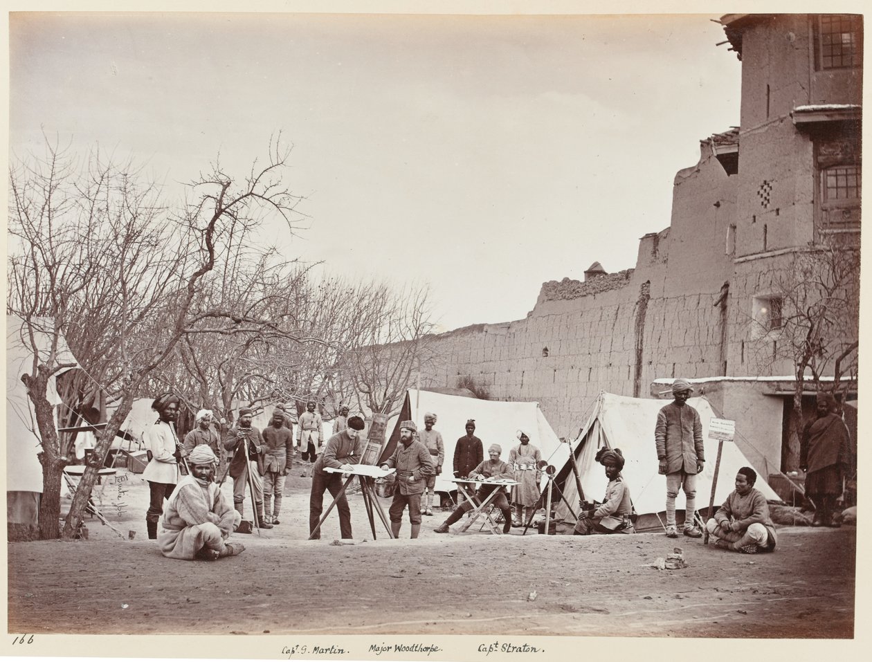 Karargah Sinyal Birlikleri, Mühendisler Kampında by John Burke