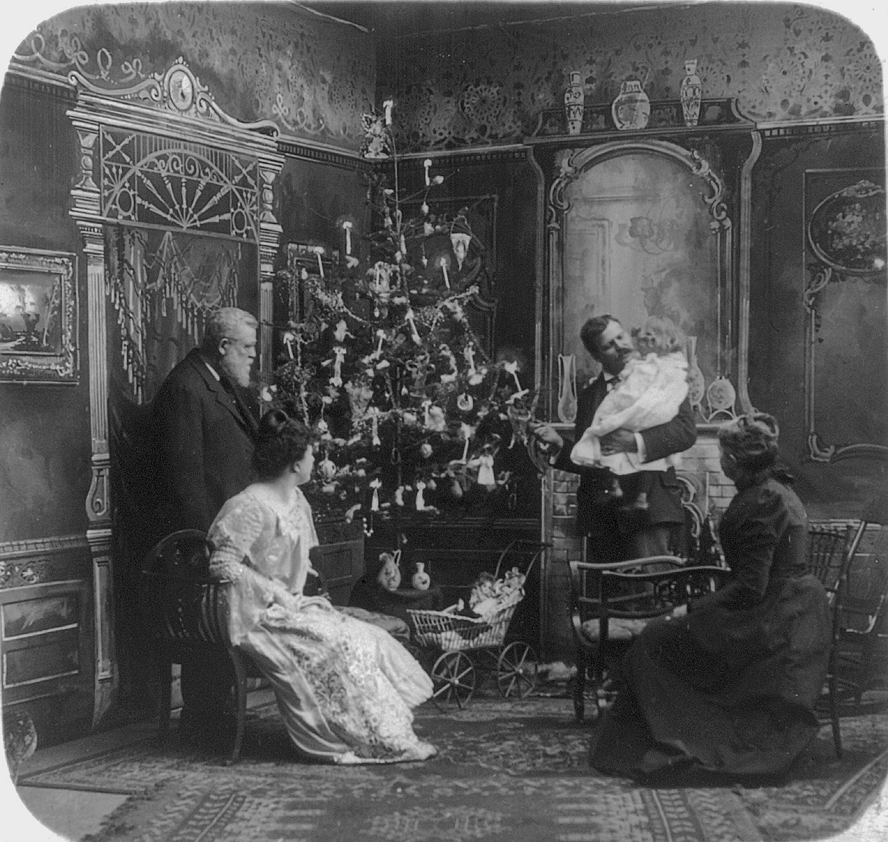 Aşksız bir ev nedir?, 1900 civarı (s/b fotoğraf) by John D. Cress