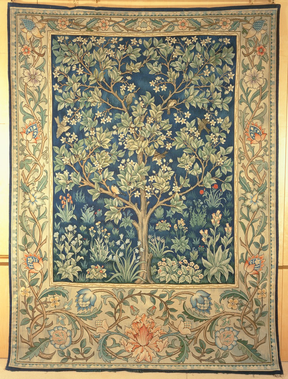 William Morris & Co. için yapılmış Ağaç Portiere goblen, c.1909 by John Henry Dearle