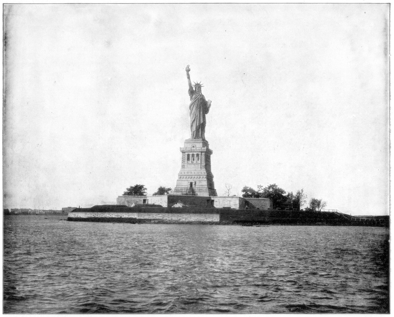 Özgürlük Heykeli, New York Limanı, 19. yüzyılın sonlarında by John L. Stoddard