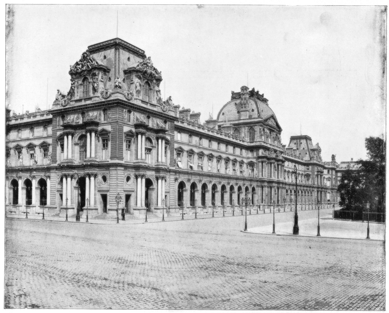 Louvre, Paris, 19. yüzyılın sonlarında by John L. Stoddard