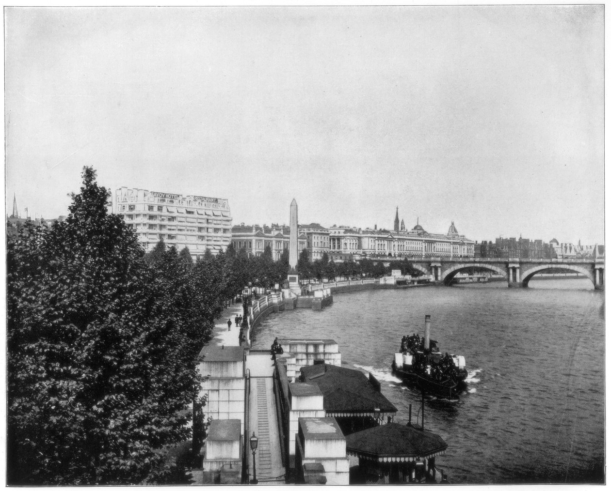 Thames Dolgusu ve Kleopatra İğnesi, Londra, 19. yüzyılın sonlarında. by John L. Stoddard