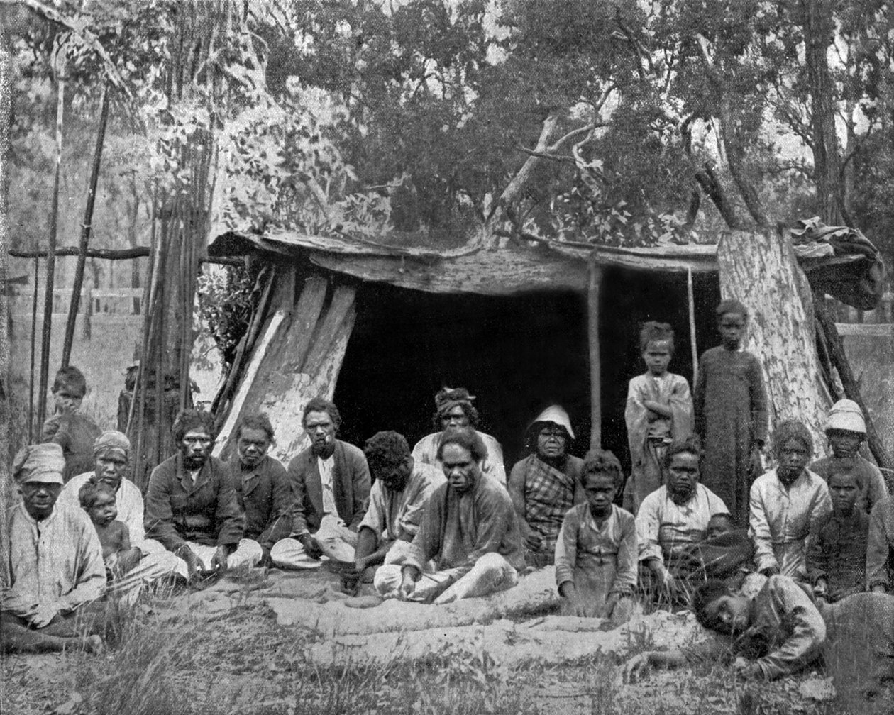 Queensland (Avustralya) yerlileri (s/b fotoğraf) by John Lawson Stoddard