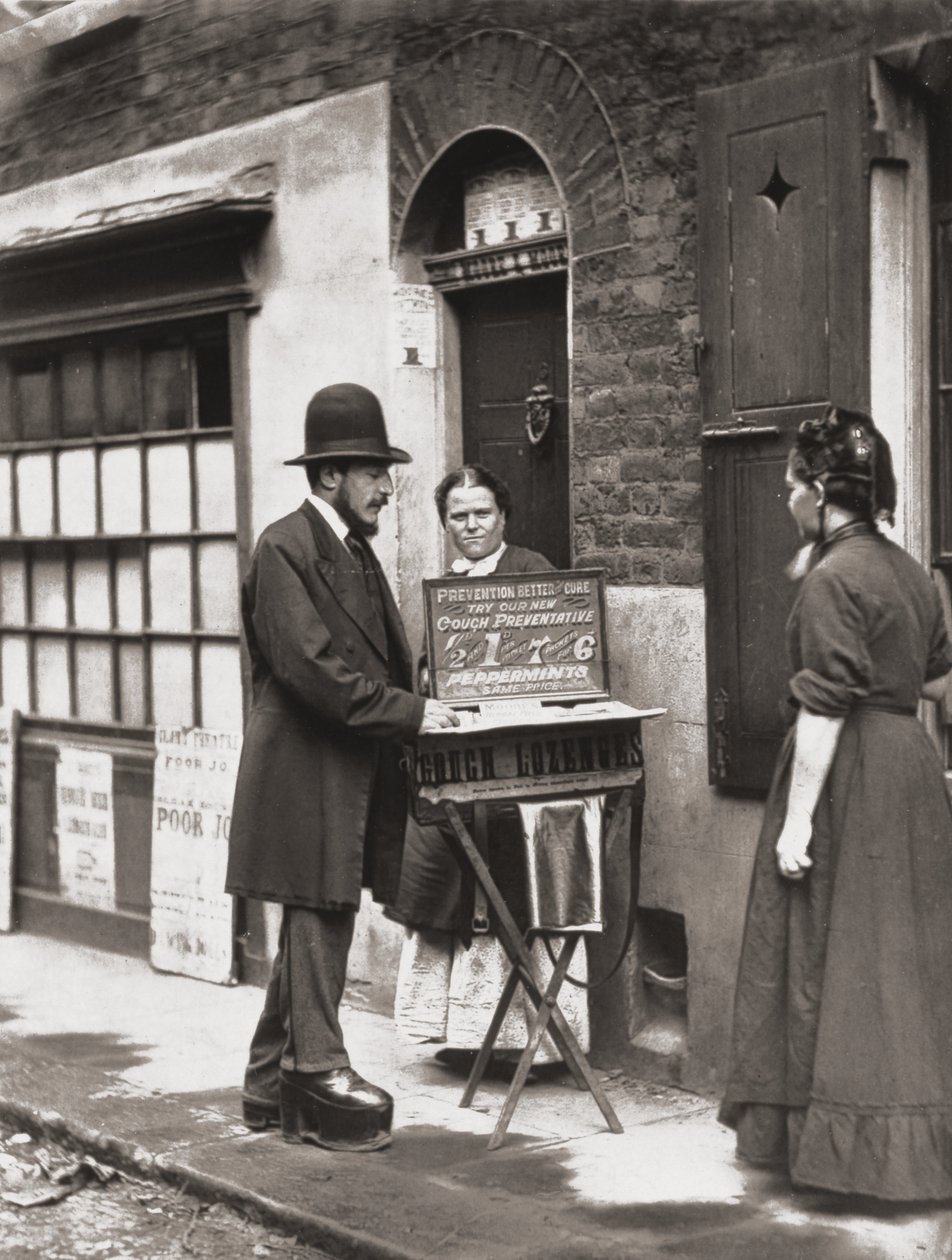Sokak Doktoru, J. Thomson ve Adolphe Smith'in 'Londra'daki Sokak Yaşamı'ndan by John Thomson