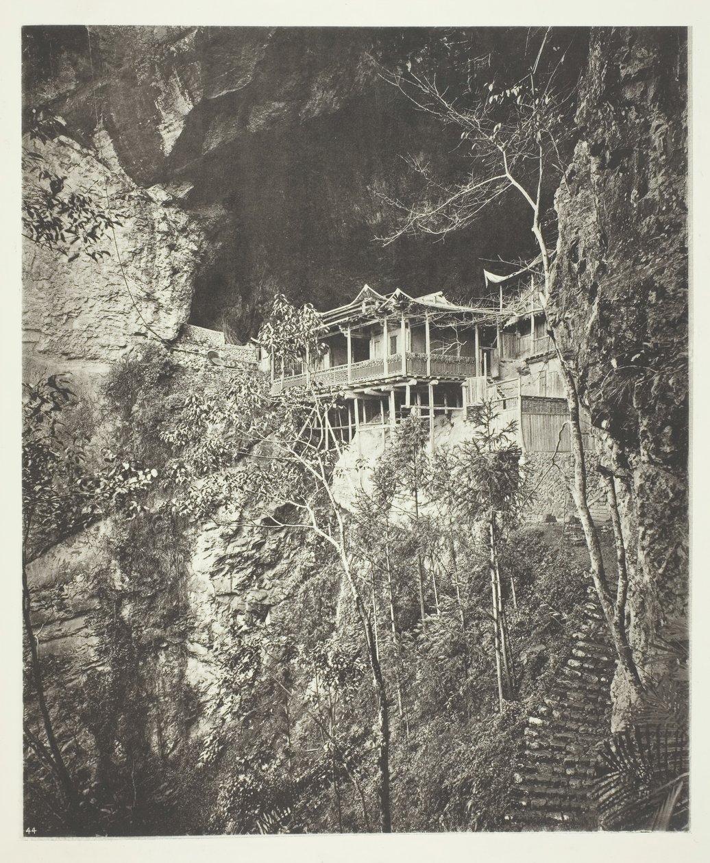 Yuenfu Manastırı, c. 1868. by John Thomson
