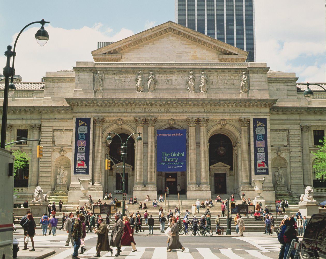 Detail of the facade of the New York Public Library, opened in 1911  by John and Hastings, Thomas Carrere