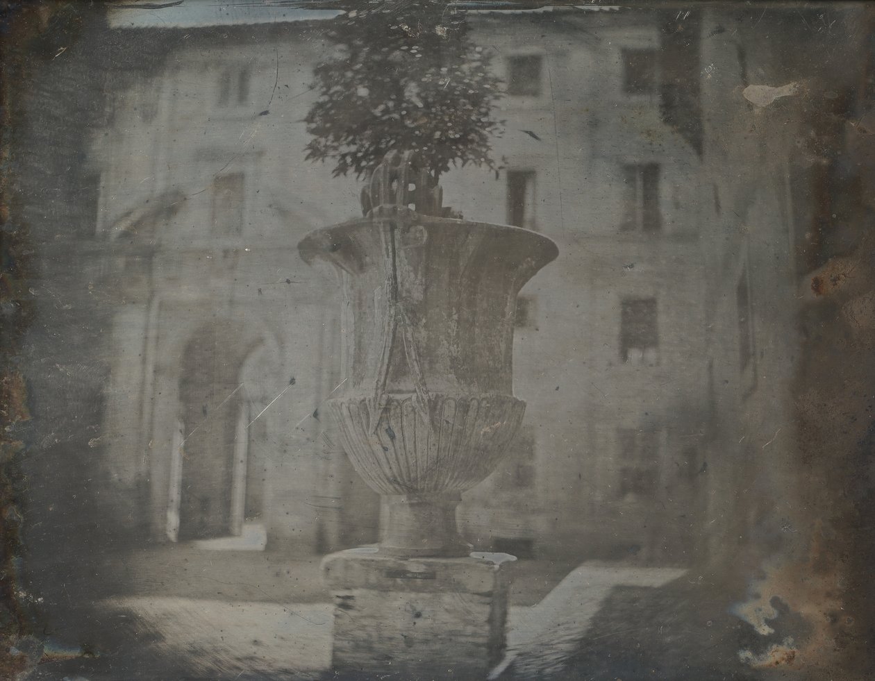 Vazo, Santa Cecilia, Trastevere, Roma, 1842. by Joseph Philibert Girault De Prangey