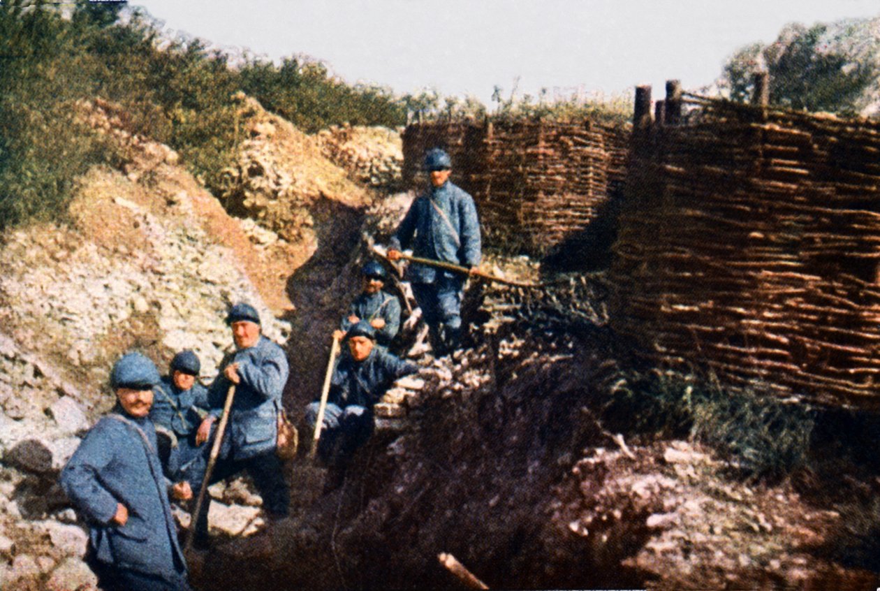 Voevre önünde Fransız askerleri, Verdun Muharebesi, Eylül 1916 (otokrom) by Jules Gervais Courtellemont