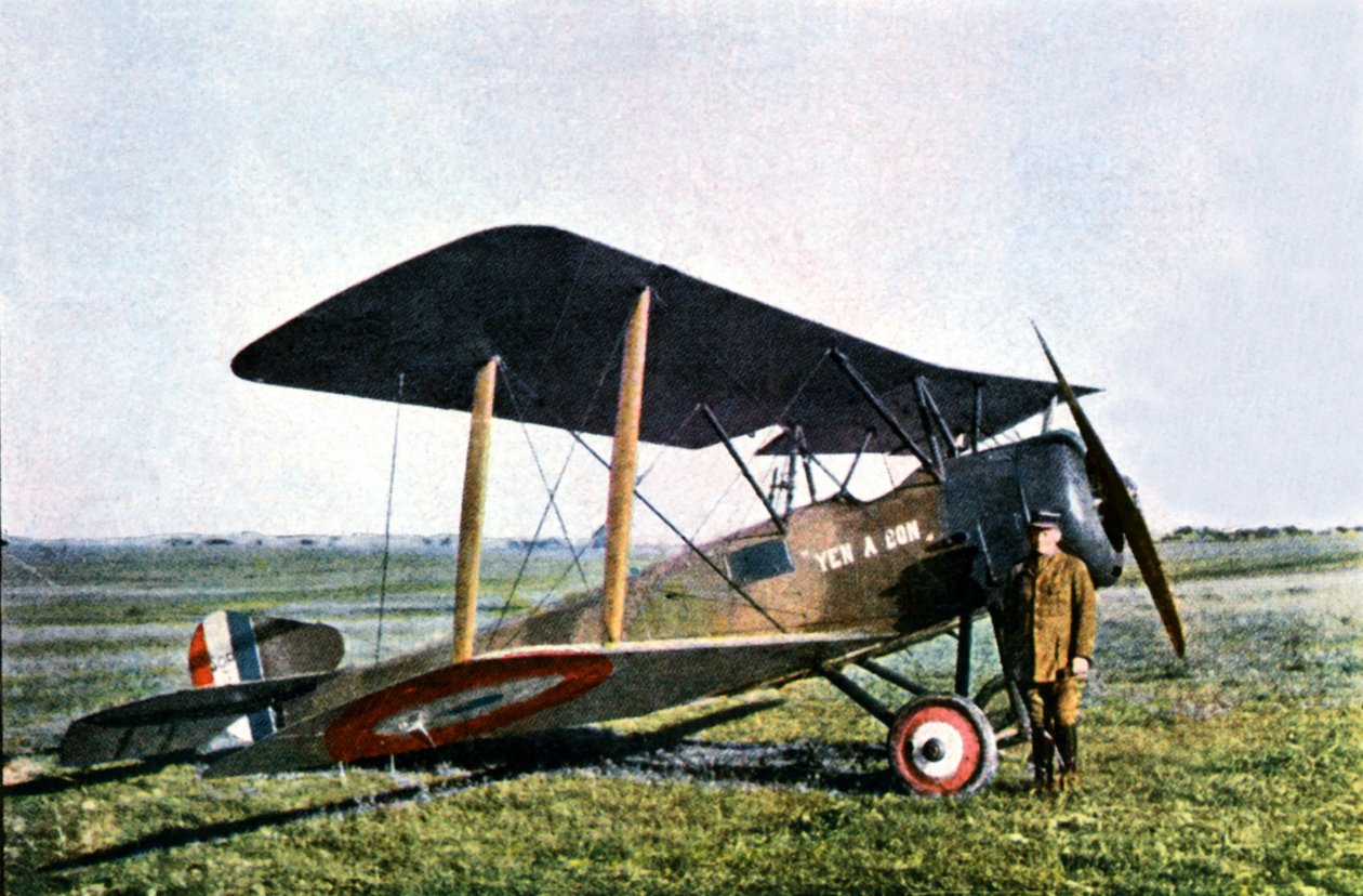 Yen A Bon savaş uçağı, teğmen Pierre Daucourt tarafından yönetilen bir İngiliz yapımı Sopwith, Verdun, 1916 (otokrom) by Jules Gervais Courtellemont