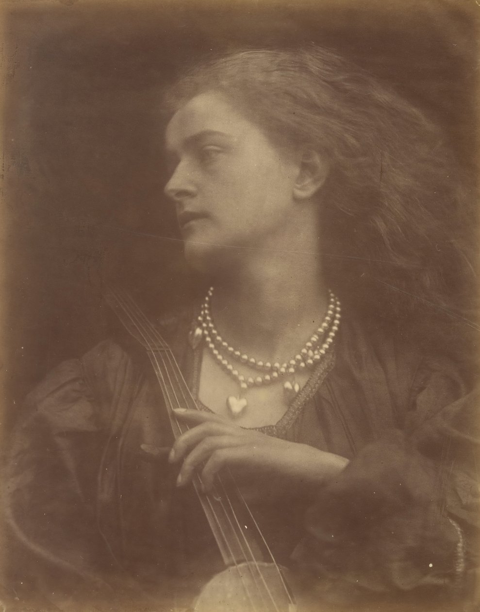 Ve Enid Sang, Eylül 1874. by Julia Margaret Cameron