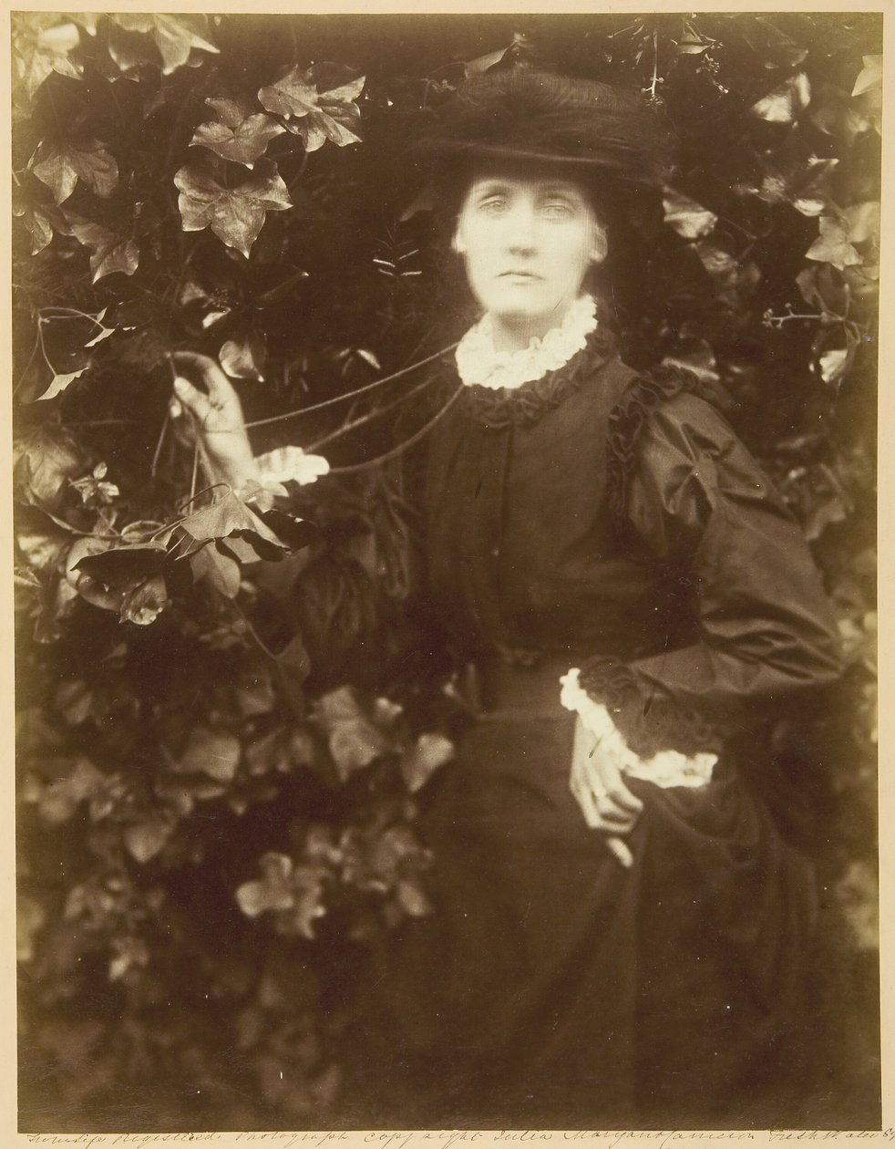 Bayan Herbert Duckworth Güzellikte Yürüyor, Eylül 1874. by Julia Margaret Cameron