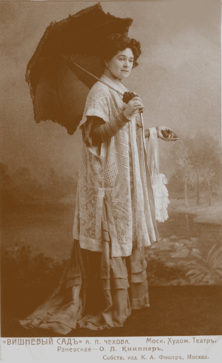 Olga Leonardovna Knipper-Chekhova as Ranevskaya yn Tae Kiraz Bahçesi by Karl August Fischer