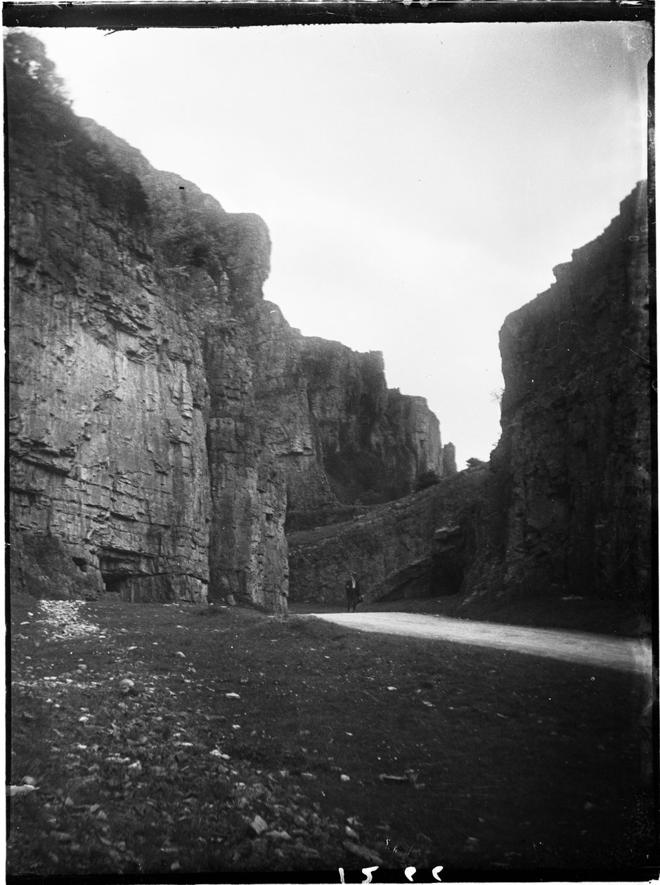 Cheddar Gorge, Cliff Road, Cheddar, Sedgemoor, Somerset, 22/05/1907 (s/b fotoğraf) by Katherine Jean Macfee