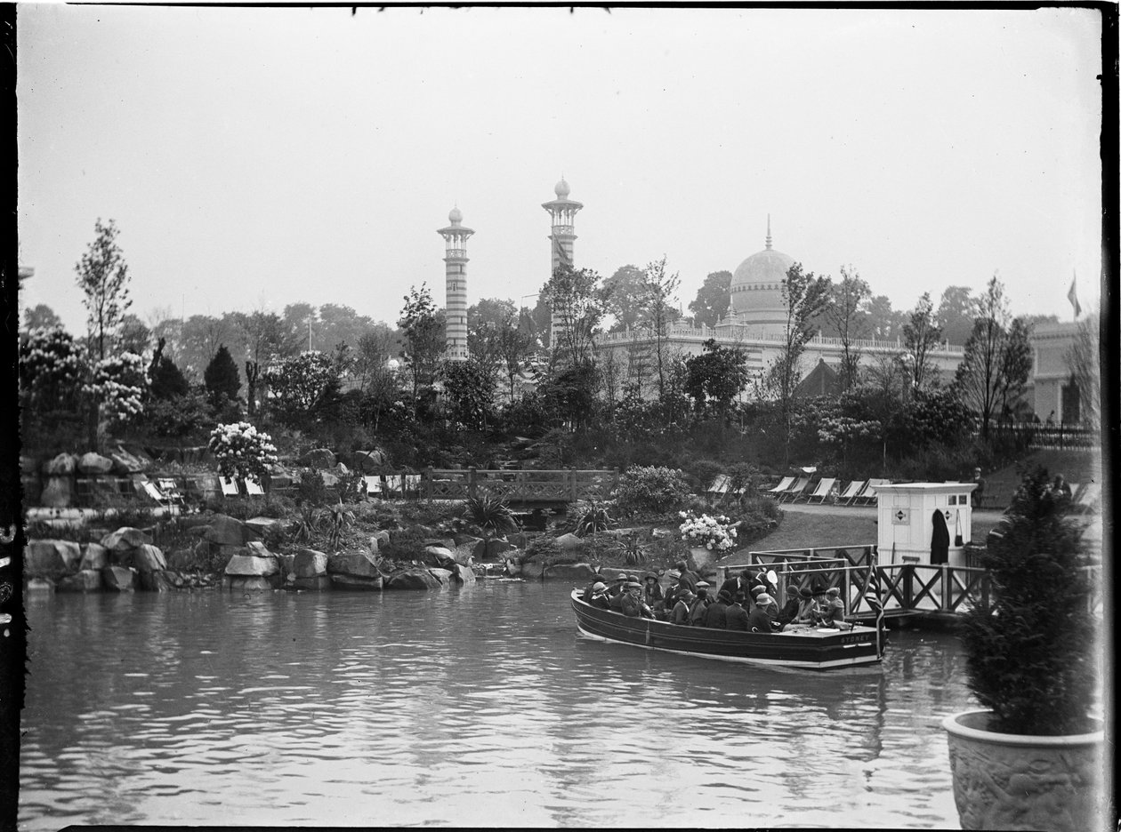 Wembley Park, Wembley Park, Brent, Büyük Londra, 05/06/1924 (s/b fotoğraf) by Katherine Jean Macfee
