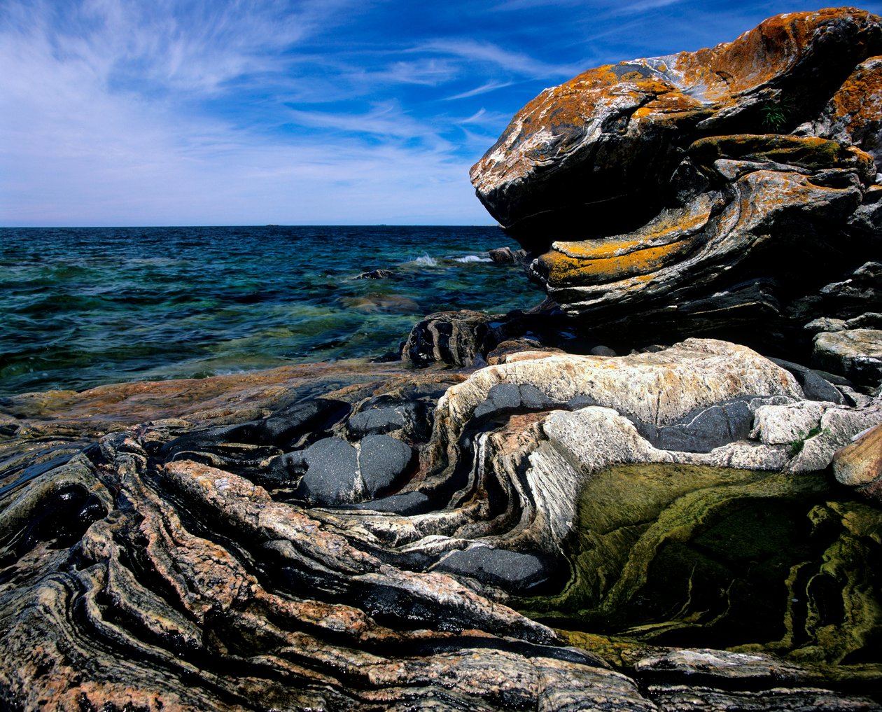 Kanada, Ontario, Georgian Bay, Kıyı kaya oluşumları by Alec Hunter