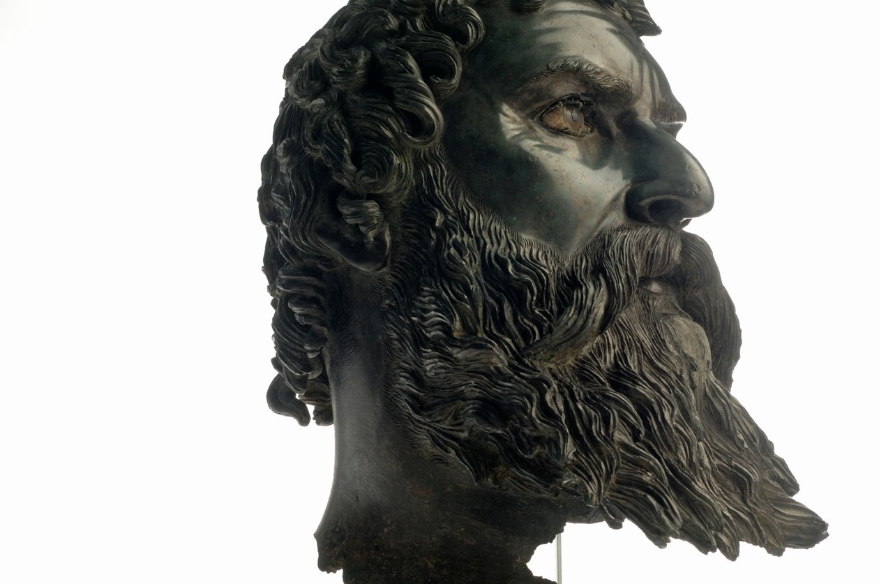 Bulgaristan Altına Hücum, Arkeoloji Enstitüsü Müzesi, Giorgi Kitov